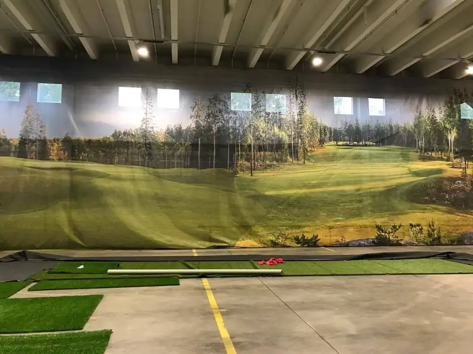 Rakennusvaihe golf halli, sisähalli Swingmakers golf